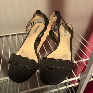 Black heels with Scalloped Edges Alex marie